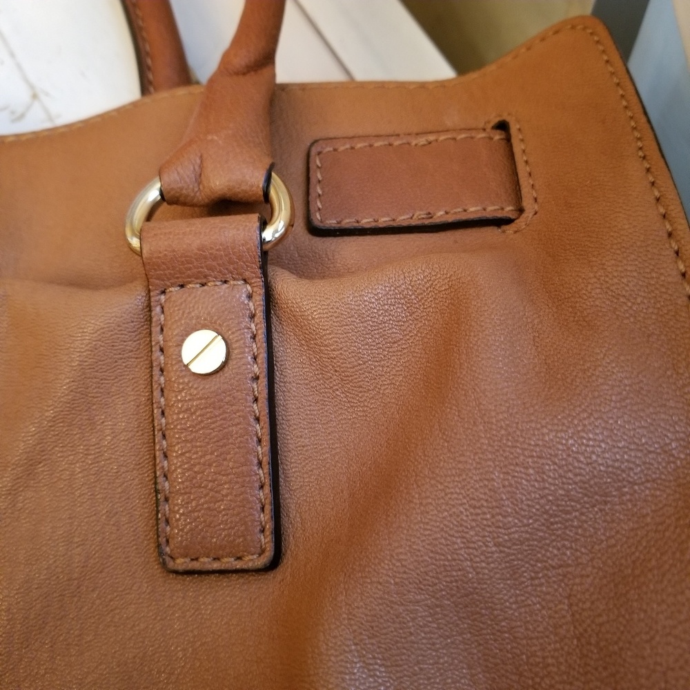 ❌ SOLD ❌ Michael Kors Hamilton Purse - Picture 6 of 8